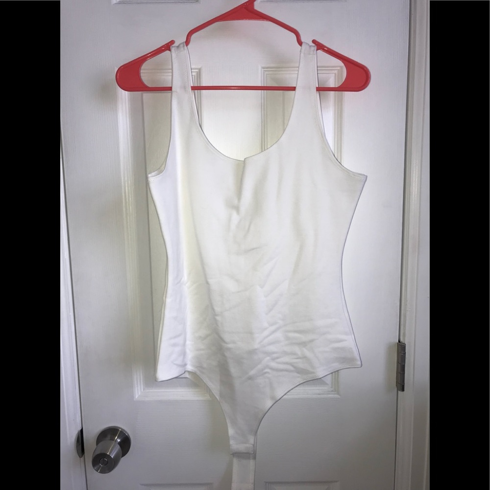 Dance & Marvel White Tank top bodysuit - size large